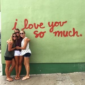 Meet your Posher, Makenzie